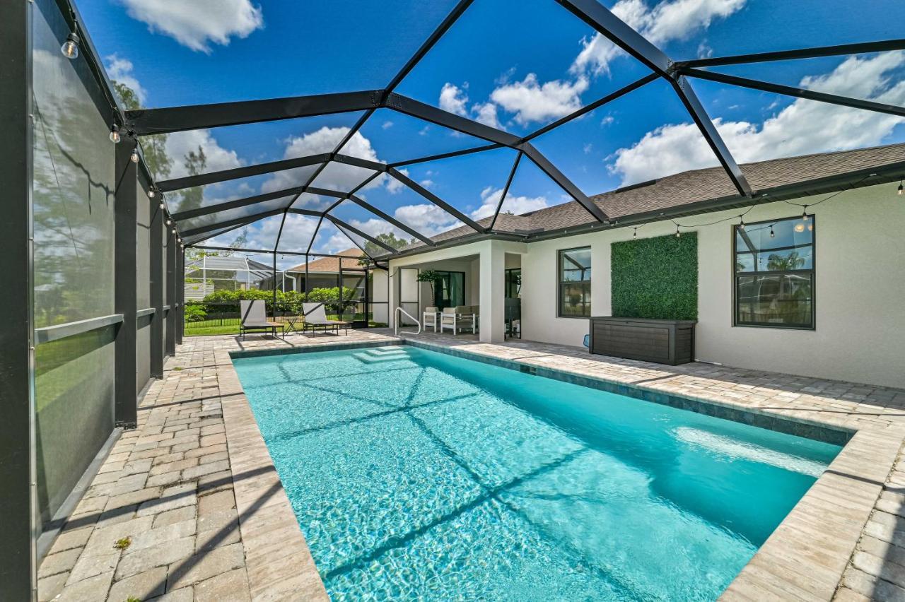 Centrally Located Cape Coral Oasis On Fresh Water Villa Exterior foto