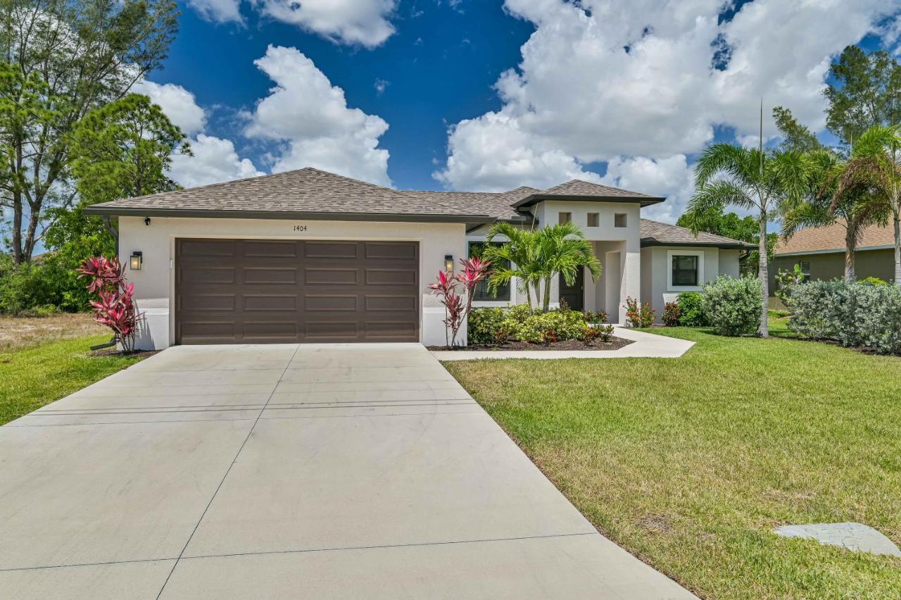 Centrally Located Cape Coral Oasis On Fresh Water Villa Exterior foto